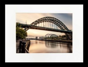 Newcastle Quayside Dawn Photograph - newcastlegifts Quayside Dawn Photographic Print, Mounted Photographic print of the Newcastle Gateshead Quayside at Sunrise, Tyne Bridge, Gateshead Millennium Bridge, Sage Gateshead, Newcastle Quayside Dawn Photograph