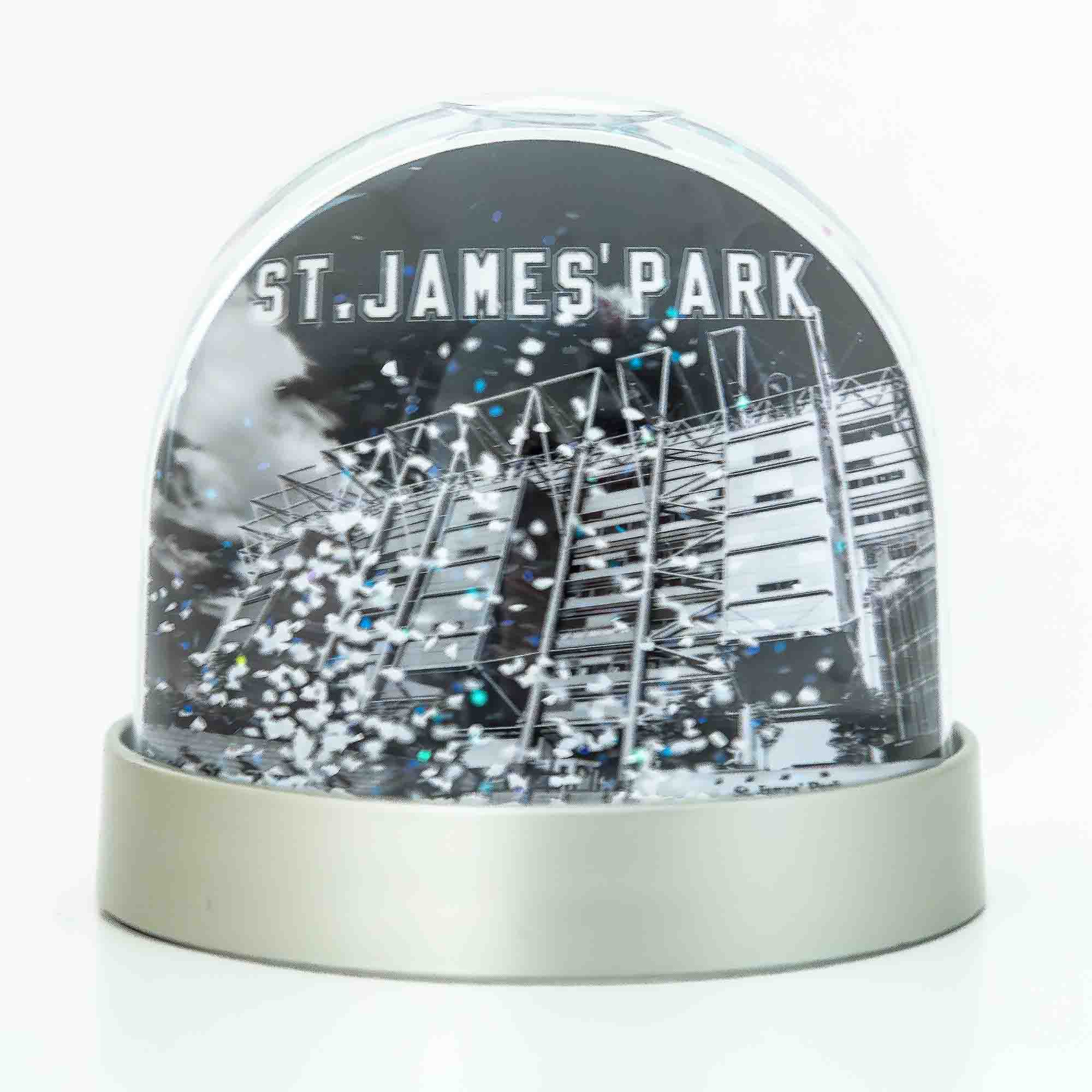 Snow Globe Newcastle St. James' Park - newcastlegifts Snow Globe Newcastle St. James' Park